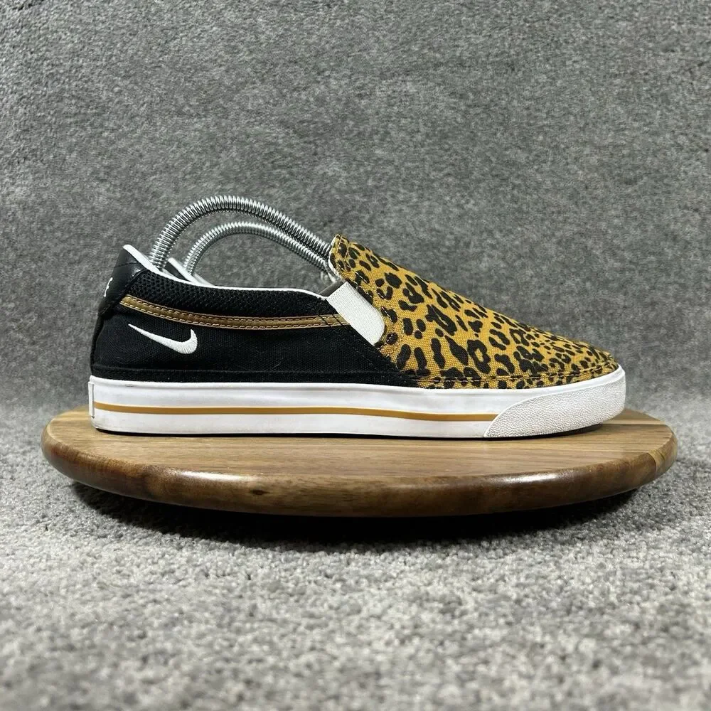 Nike Court Legacy DJ5938-001 Women's Size 10 Leopard Print Slip On Shoes Used